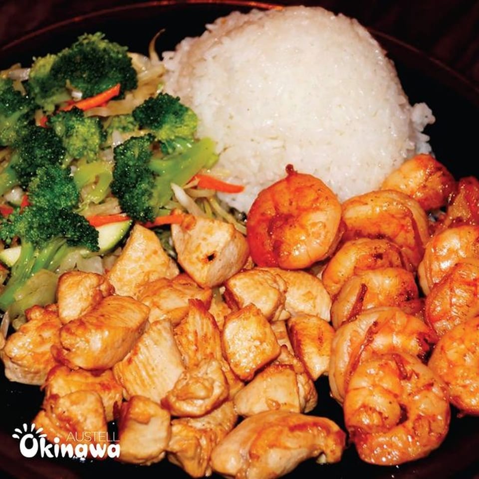Okinawa's hibachi chicken and shrimp with white rice and mixed vegetables.