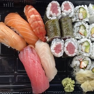 Sushi Combo A