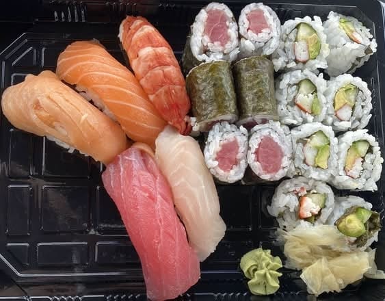 Sushi Combo B.