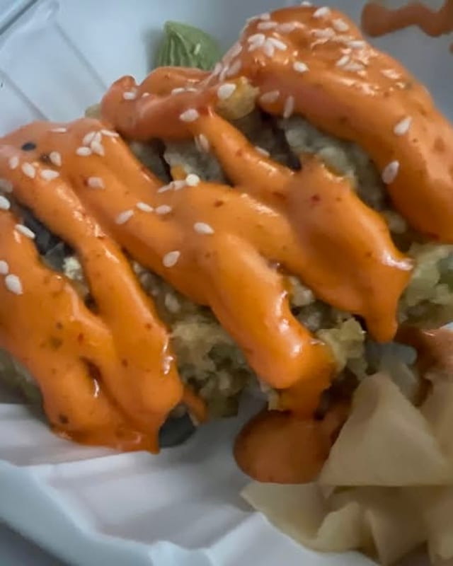 Yumi-Yumi Roll.